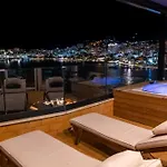 Paris Luxury Penthouse דירה