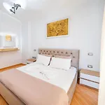 Paris Luxury Penthouse * סרנדה