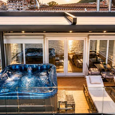 Paris Luxury Penthouse *