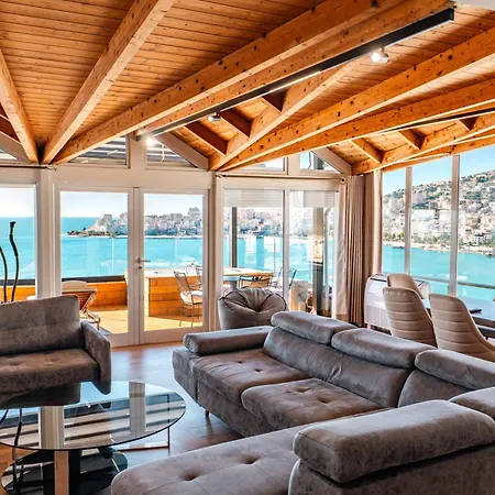 Paris Luxury Penthouse דירה