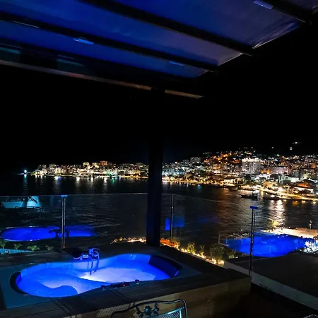 Paris Luxury Penthouse דירה סרנדה