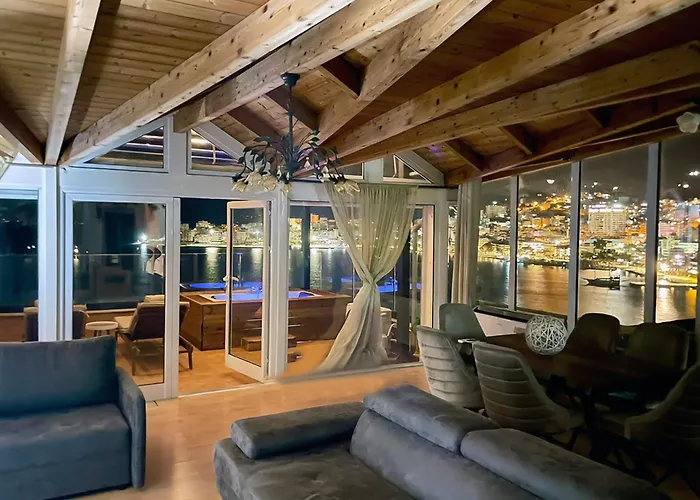 Paris Luxury Penthouse * Saranda