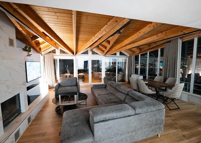 דירה Paris Luxury Penthouse סרנדה