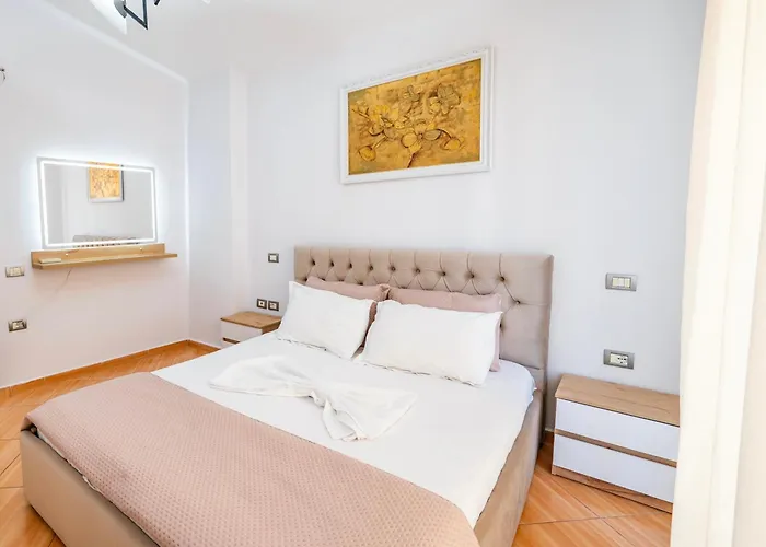 Paris Luxury Penthouse * Sarandë